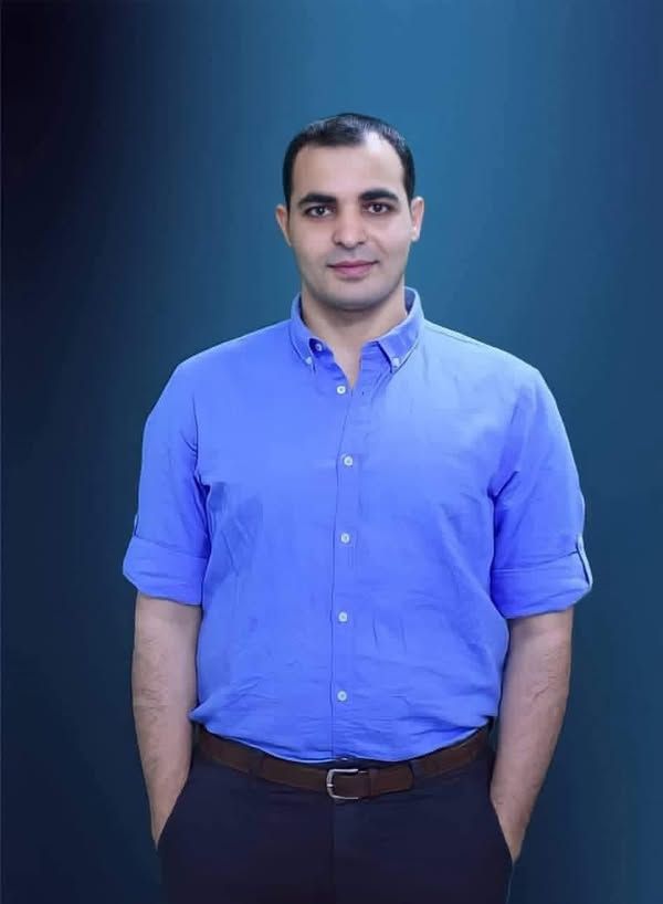 إبراهيم عادل : أفضل معلم للغة في 2026
